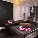 Et Le Lion D'or Hotell Pont-Évêque