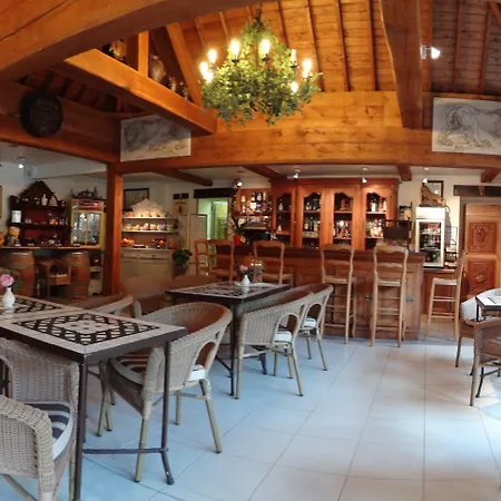 Ξενοδοχείο Et Le Lion D'or Pont-Évêque