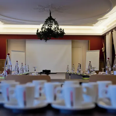 Hotel Et Le Lion D'or 3*