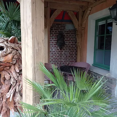 Et Le Lion D'or Otel Pont-Évêque