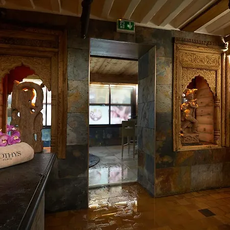 Hotel Et Le Lion D'or Pont-Évêque