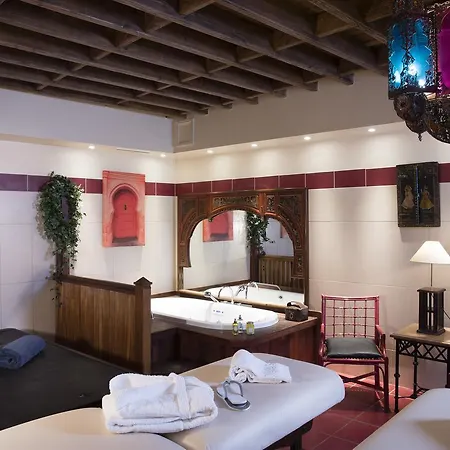 Et Le Lion D'or Hotel Pont-l'Eveque (Calvados)