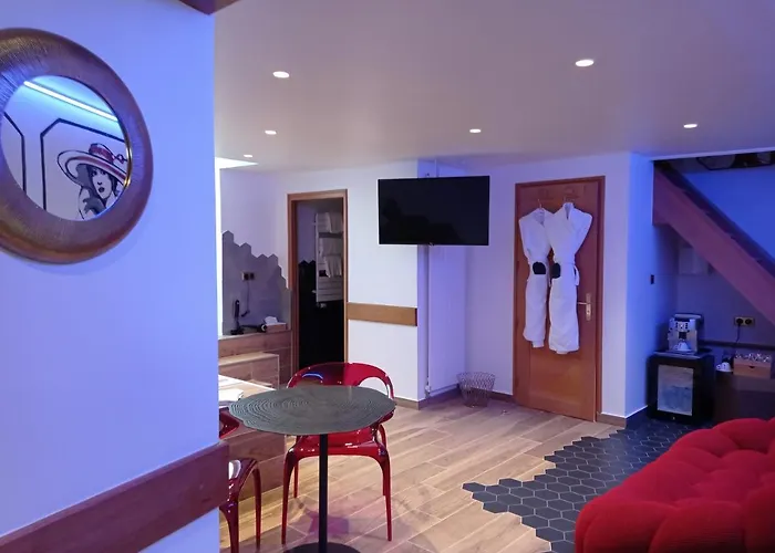 Et Le Lion D'or Hotel Pont-Évêque