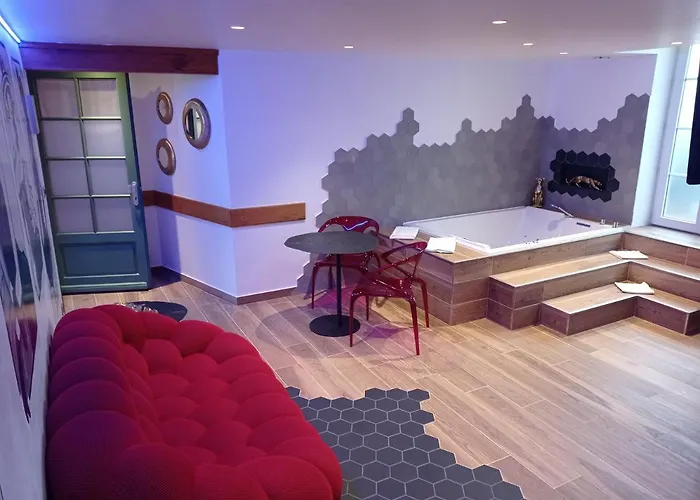 Et Le Lion D'or 3* Pont-Évêque