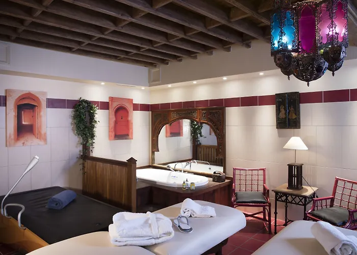 Et Le Lion D'or Hotel Pont-Évêque