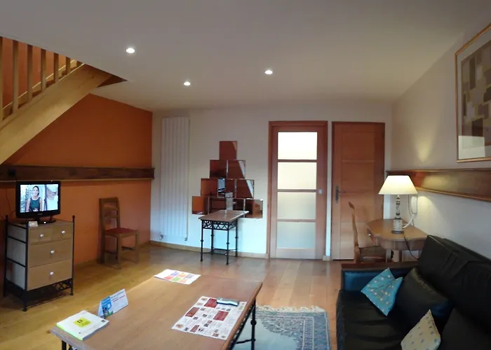 Et Le Lion D'or 3* Pont-Évêque