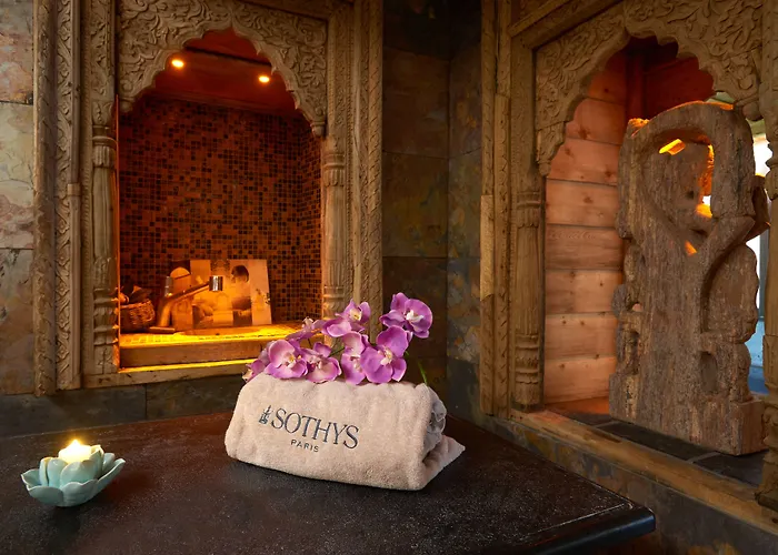 Et Le Lion D'or 3* Pont-Évêque