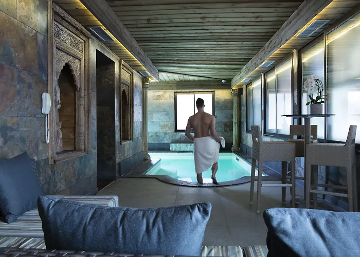 Et Le Lion D'or 3* Pont-Évêque